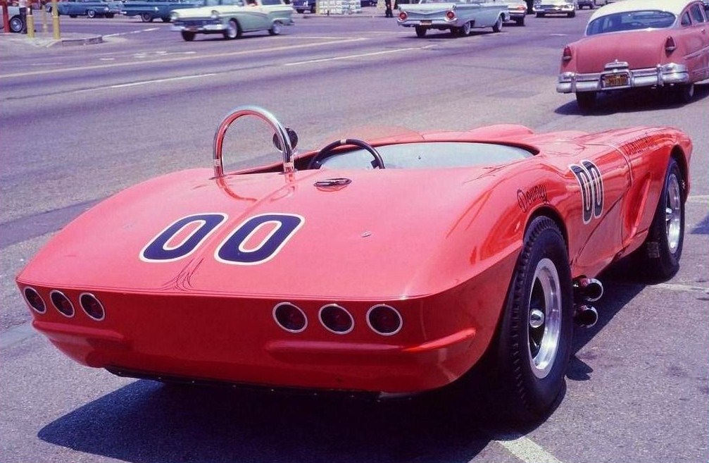 Dave MacDonald and Jim Simpson in the Corvette Special